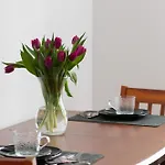 Apartman Rodzinny O Funkcjonalnym Wnetrzu 700 M Od Stacji Kolejowej By Renters