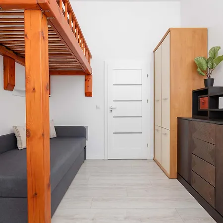 Rodzinny O Funkcjonalnym Wnetrzu 700 M Od Stacji Kolejowej By Renters * Kolobrzeg